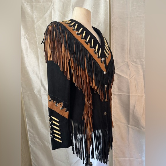 Vintage western fringe leather jacket - Picture 8 of 15